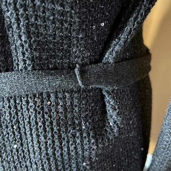 Victoria’s Secret Charcoal Gray w/ Silver Sequin Cardigan Wrap Size S - Picture 5 of 8